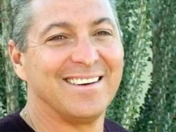 Rich Goldsand,
Health & Wellness
Expert at Simposio de otoño de 2023